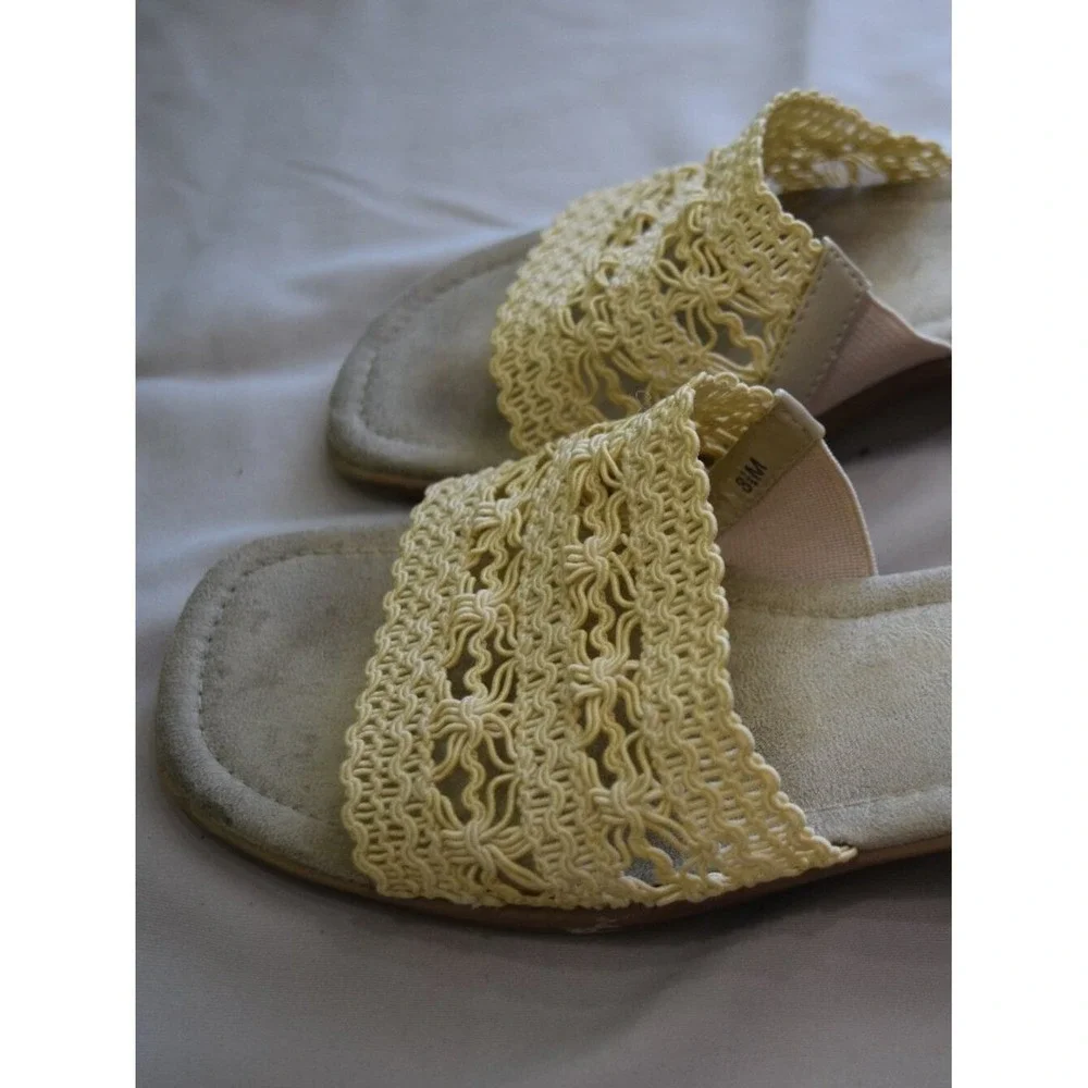 Mootsies Tootsies Yellow Lacy Crochet Sandals Sz 8.5 Indie Dainty Feminine Fairy